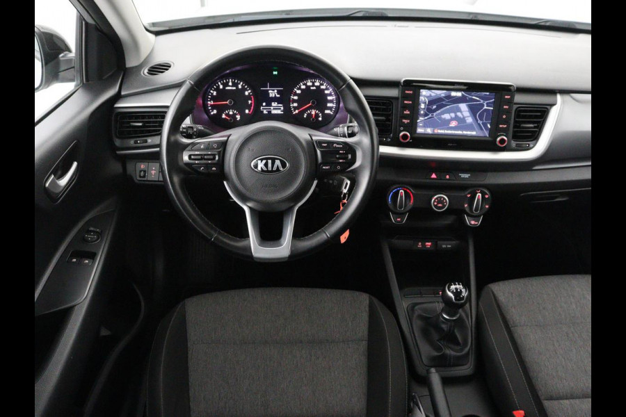 Kia Stonic 1.2 MPi ComfortPlusLine Navigator | Trekhaak | Carplay | Camera | Navigatie | Cruise control | Airco | Bluetooth | DAB | Parkeerhulp