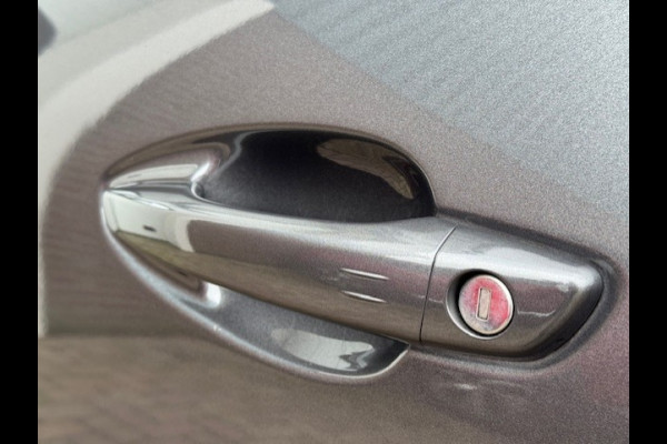 Peugeot 5008 1.2 GT-Line - Dealer onderhouden - Panorama dak