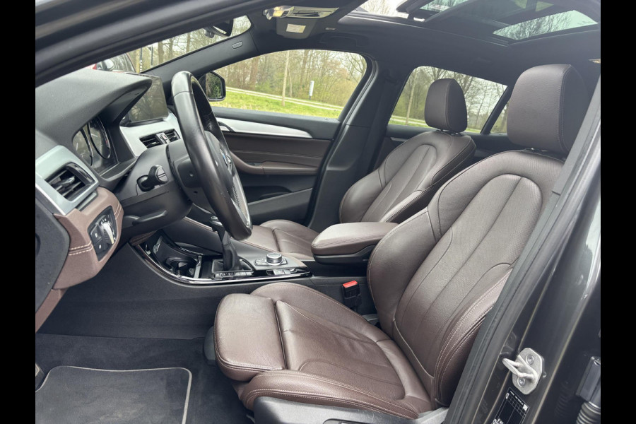 BMW X2 xDrive25e M Sport | 220pk |  Panoramadak | M pakket |  Achteruitrijcamera | Leder | Sportstoelen | Head Up Display