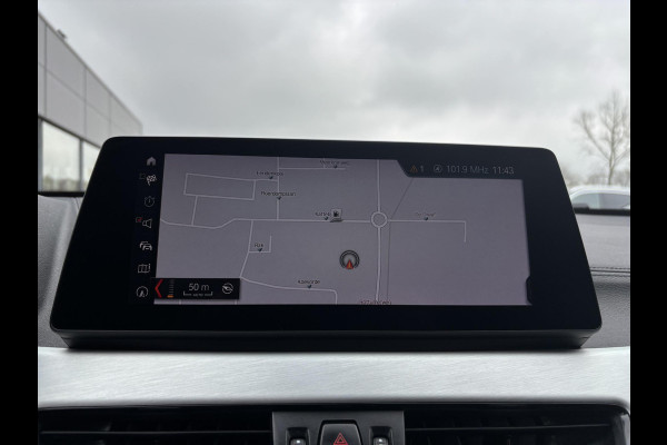 BMW X2 xDrive25e M Sport | 220pk |  Panoramadak | M pakket |  Achteruitrijcamera | Leder | Sportstoelen | Head Up Display