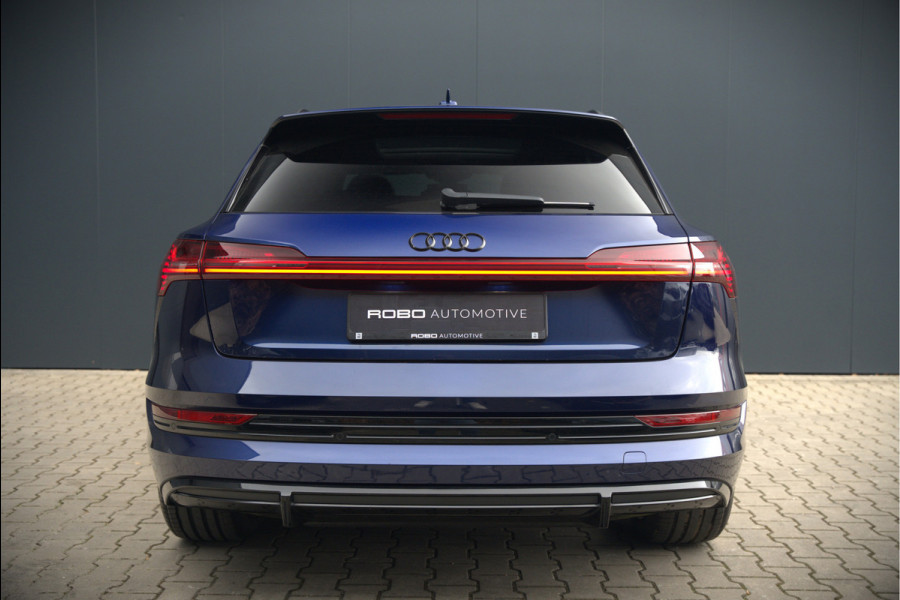 Audi e-tron e-tron 50 quattro Launch edition Black 71 kWh S-Line | Panoramadak | Stoelverwarming | Adaptive Cruise Control | Memory Seat | Parkeersensoren | Keyless | Apple Carplay