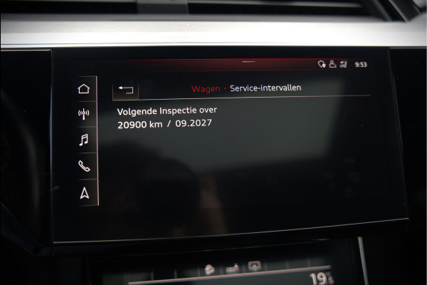 Audi e-tron e-tron 50 quattro Launch edition Black 71 kWh S-Line | Panoramadak | Stoelverwarming | Adaptive Cruise Control | Memory Seat | Parkeersensoren | Keyless | Apple Carplay