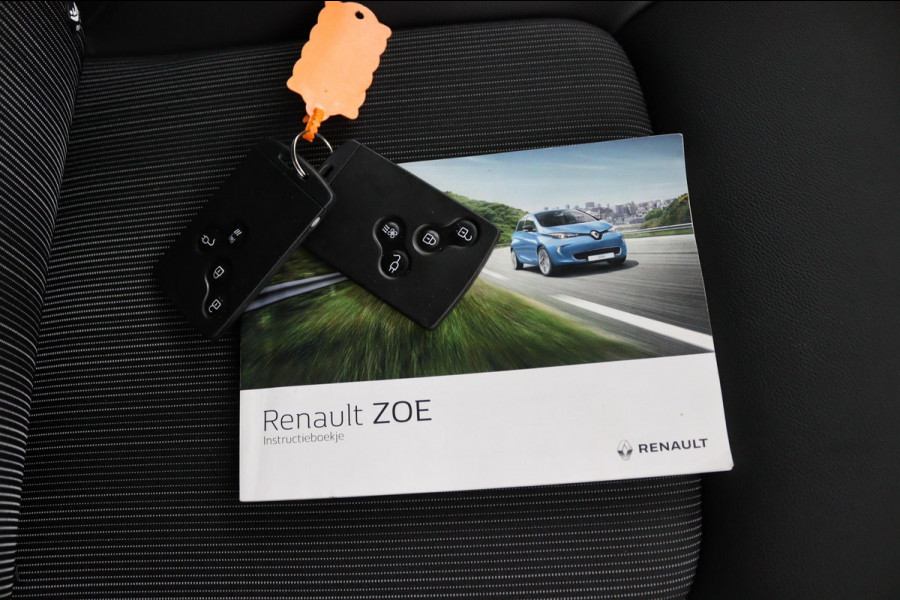 Renault ZOE R110 Iconic 41 kWh KOOPACCU*3FASE*ECC*CAMERA*NAVI*