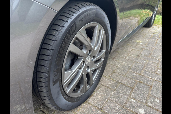 Peugeot 208 1.2 PureTech Active Pack 101pk Led Koplampen | Cruise control | Apple Carplay, Android auto | BTW auto | Navigatie