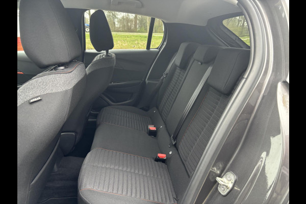 Peugeot 208 1.2 PureTech Active Pack 101pk Led Koplampen | Cruise control | Apple Carplay, Android auto | BTW auto | Navigatie