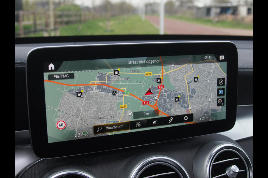 Mercedes-Benz GLC Coupé 300e 4MATIC Business Solution Luxury |  Burmester Surround | Schuifdak | 360 Camera | Digital Cockpit | NL-Auto |