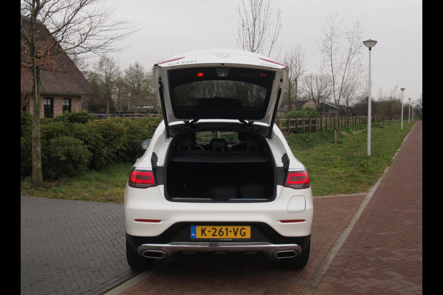 Mercedes-Benz GLC Coupé 300e 4MATIC Business Solution Luxury |  Burmester Surround | Schuifdak | 360 Camera | Digital Cockpit | NL-Auto |