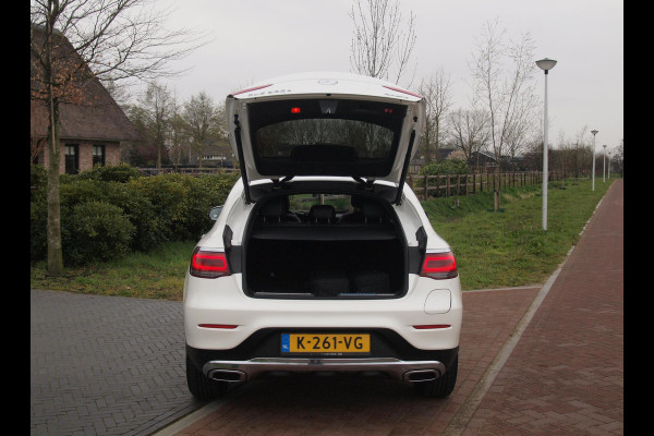 Mercedes-Benz GLC Coupé 300e 4MATIC Business Solution Luxury |  Burmester Surround | Schuifdak | 360 Camera | Digital Cockpit | NL-Auto |