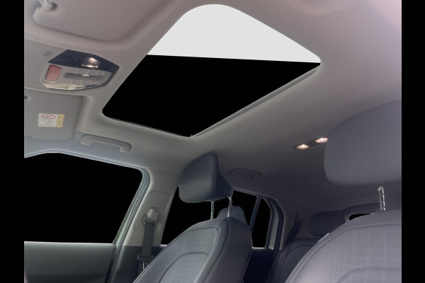 Kia EV3 Plus Advanced 81.4 kWh | Open Dak | Harman/ Kardon | Stoelverwarming | Cruise | Climate |