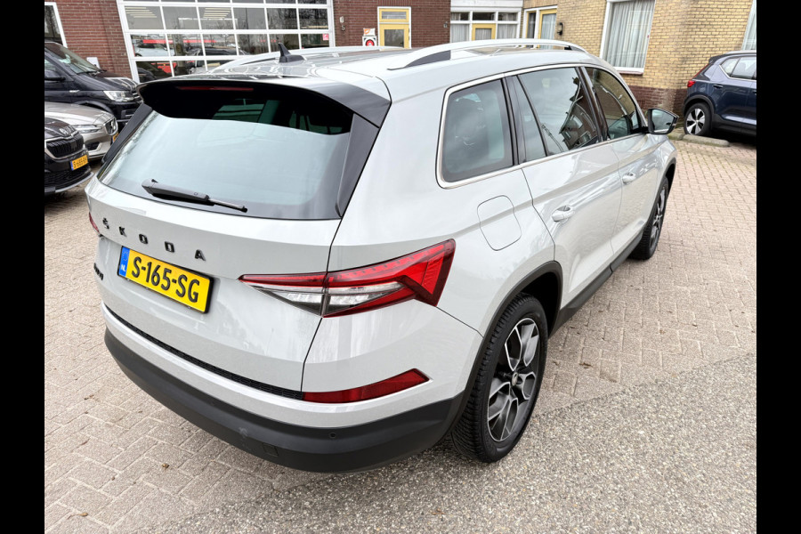 Škoda Kodiaq 1.5 TSI Business Edition 7-Persoons Facelift, 19''Lmv, Stoel/Stuurverwarming