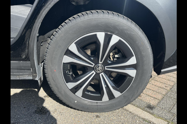 Toyota Bz4x Dynamic 71 kWh VAN: 35.900,- VOOR: 32.877,- UW LENTEVOORDEEL: 3.023,- | mega compleet EN RIJKLAAR GEPRIJSD INCL. 10 JAAR TOYOTA GARANTIE