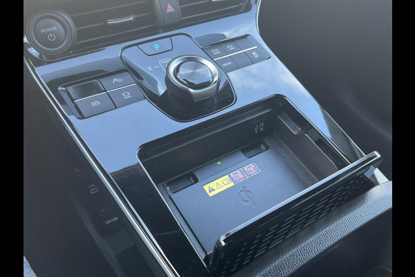 Toyota Bz4x Dynamic 71 kWh VAN: 35.900,- VOOR: 32.877,- UW LENTEVOORDEEL: 3.023,- | mega compleet EN RIJKLAAR GEPRIJSD INCL. 10 JAAR TOYOTA GARANTIE