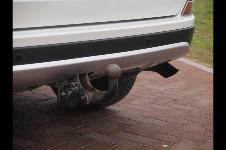 Toyota RAV4 2.5 Hybrid AWD 4x4 Dynamic | 1650kg Trekgewicht geremd | Automaat | Trekhaak | Camera | NL-Auto |