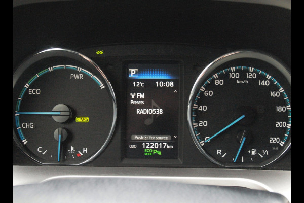 Toyota RAV4 2.5 Hybrid AWD 4x4 Dynamic | 1650kg Trekgewicht geremd | Automaat | Trekhaak | Camera | NL-Auto |