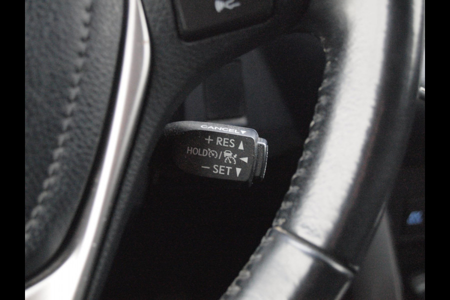 Toyota RAV4 2.5 Hybrid AWD 4x4 Dynamic | 1650kg Trekgewicht geremd | Automaat | Trekhaak | Camera | NL-Auto |