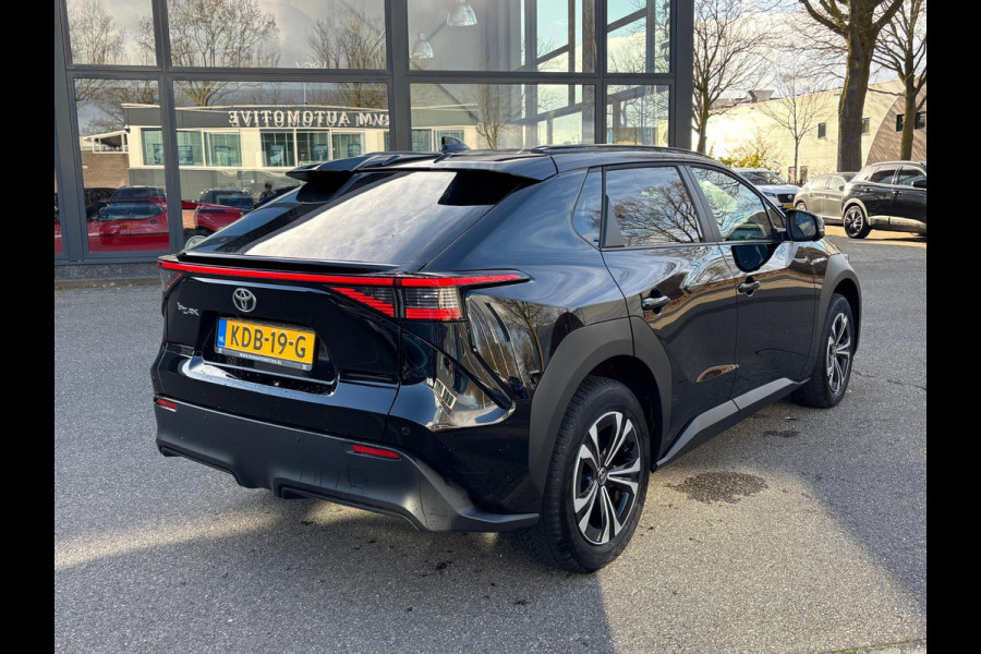 Toyota Bz4x Dynamic 71 kWh VAN: 35.900,- VOOR: 32877,- UW LENTEVOORDEEL: 3.023,- | ABSOLUTE TOPSTAAT | RIJKLAAR INCL. 10 JAAR TOYOTA GARANTIE