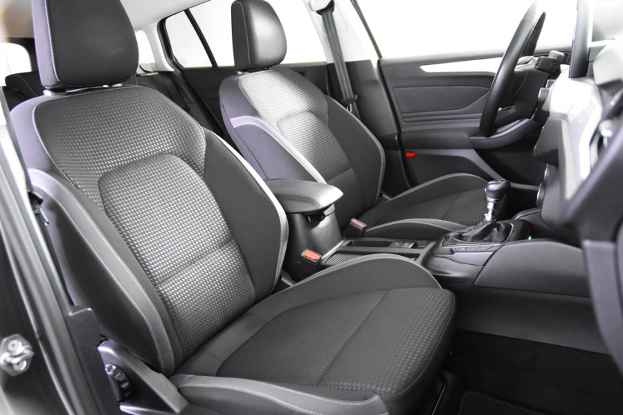 Ford FOCUS Wagon Hybrid Titanium *1ste Eigenaar*Navigatie*Stoelverwarming*Camera*