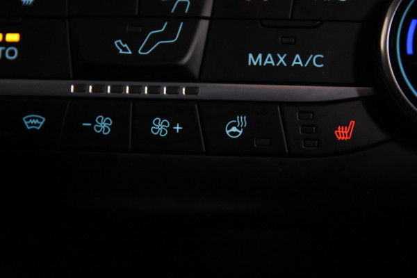 Ford FOCUS Wagon Hybrid Titanium *1ste Eigenaar*Navigatie*Stoelverwarming*Camera*