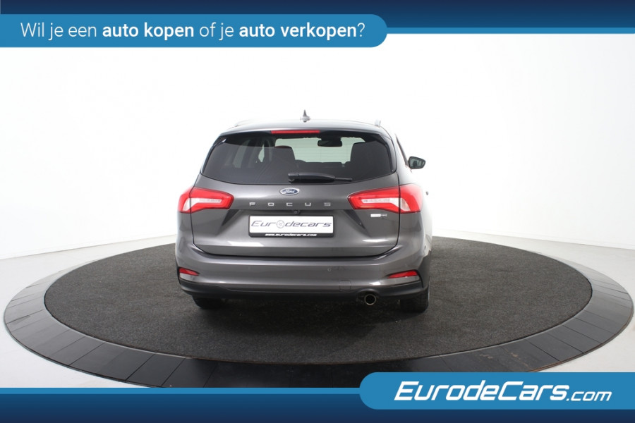 Ford FOCUS Wagon Hybrid Titanium *1ste Eigenaar*Navigatie*Stoelverwarming*Camera*