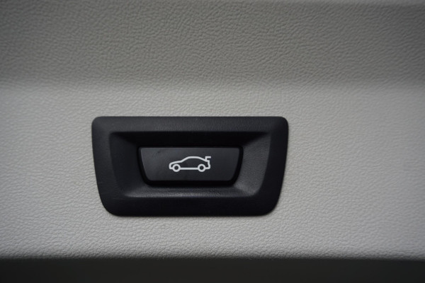 BMW X3 xDrive30e/Luxury/Trekhaak/Leer/1 Jaar Garantie/ SOH rapport.