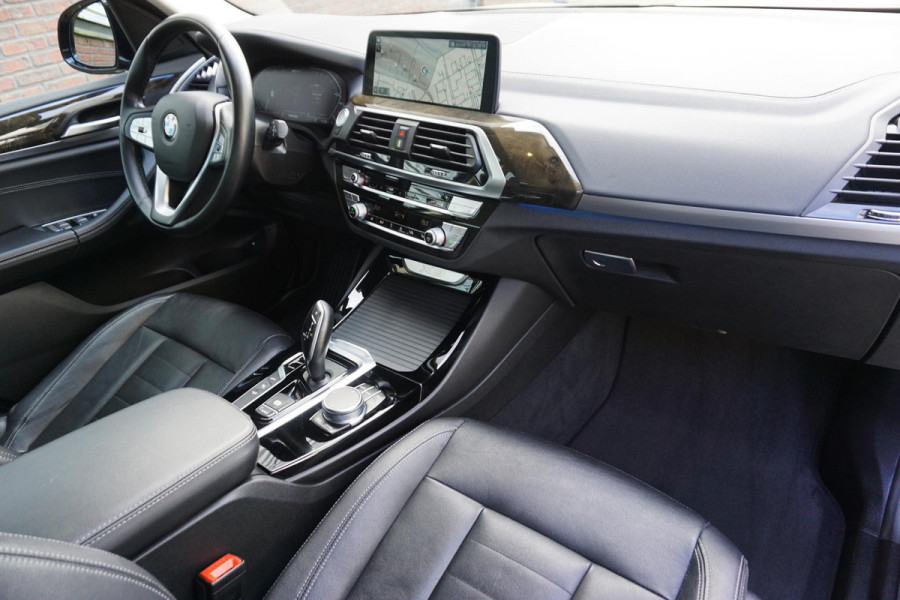 BMW X3 xDrive30e/Luxury/Trekhaak/Leer/1 Jaar Garantie/ SOH rapport.