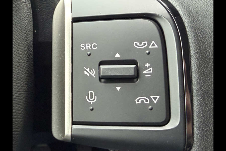 Citroën C3 100pk Max (Camera - Automatische Airco - LED - Navigatie - Draadloos laden - Apple Carplay - Parkeersensoren)