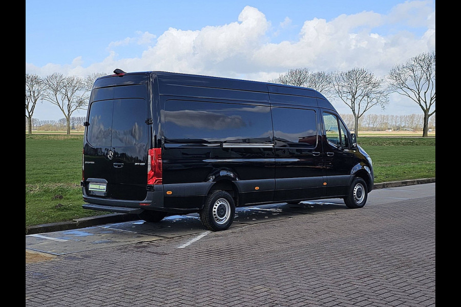 Mercedes-Benz Sprinter 317 L3H2 Automaat Mbux Navi Camera Cruise 170Pk 3-Zits!