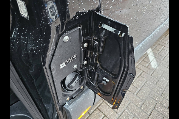 Mercedes-Benz Sprinter 317 L3H2 Automaat Mbux Navi Camera Cruise 170Pk 3-Zits!