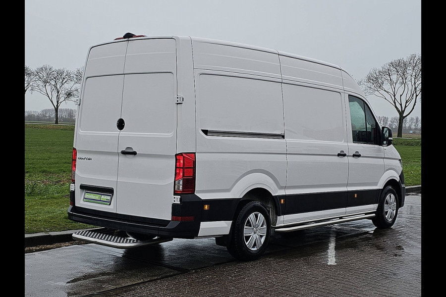 Volkswagen Crafter 35 2.0 TDI L3H3 Airco Camera Carplay Euro6 3 Zits 140 PK!