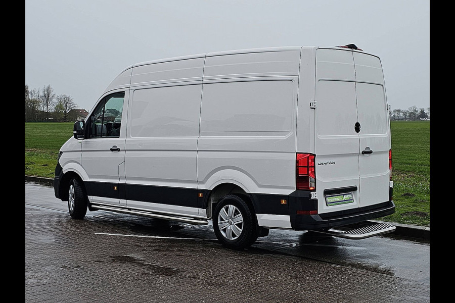 Volkswagen Crafter 35 2.0 TDI L3H3 Airco Camera Carplay Euro6 3 Zits 140 PK!