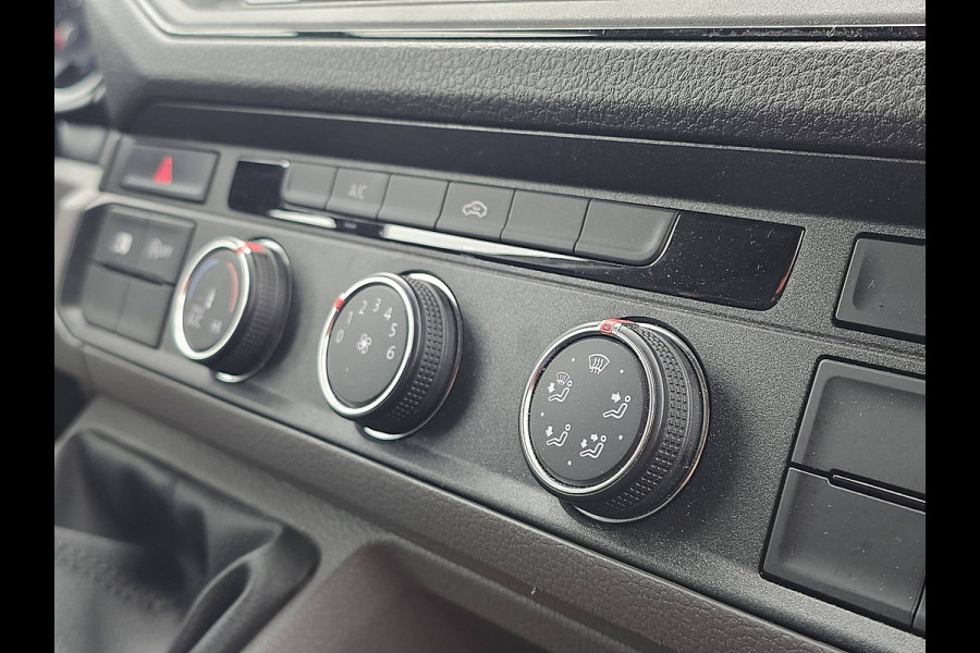 Volkswagen Crafter 35 2.0 TDI L3H3 Airco Camera Carplay Euro6 3 Zits 140 PK!