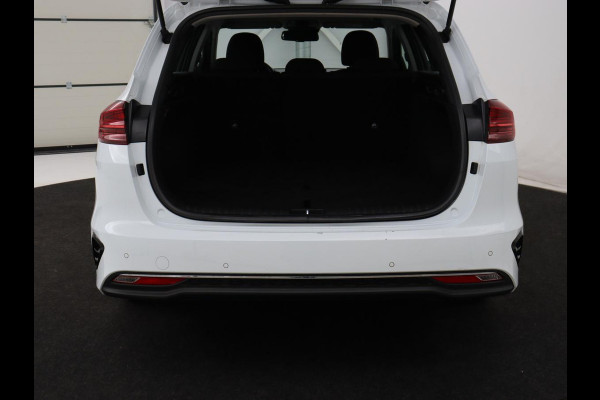 Kia Ceed 1.0 T-GDi DynamicLine | Automaat | Carplay | Camera | Navigatie | Cruise control | Climate control | DAB | Bluetooth | Parkeerhulp