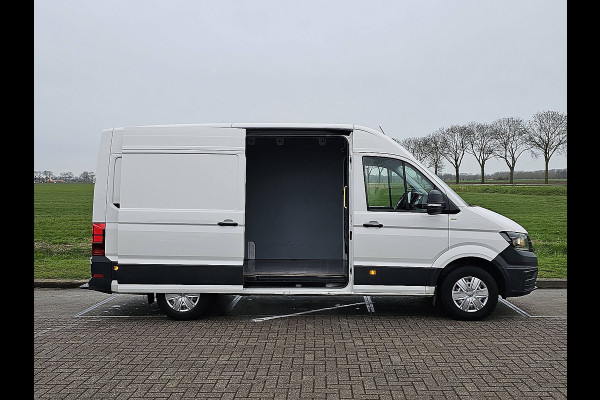 Volkswagen Crafter 35 2.0 TDI L3H3 140Pk Aut Trekhaak Camera CarPlay Leer Euro6!