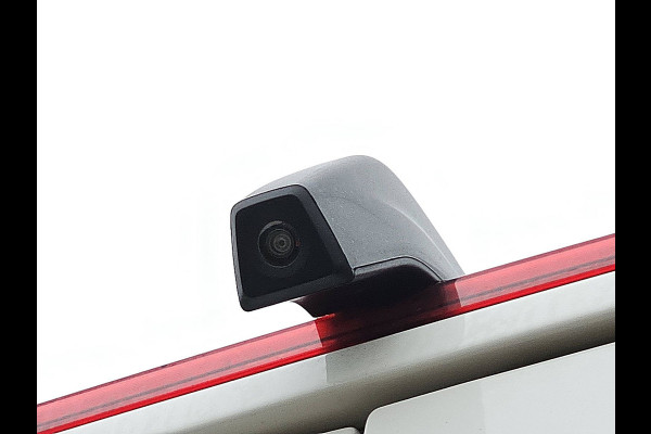 Volkswagen Crafter 35 2.0 TDI L3H3 140Pk Aut Trekhaak Camera CarPlay Leer Euro6!