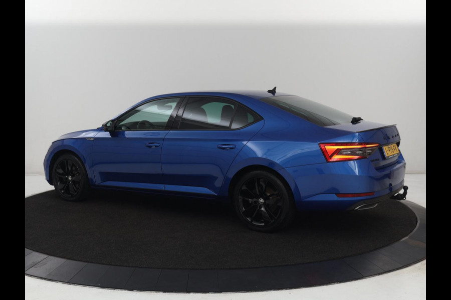 Škoda Superb 1.4 TSI iV Sportline | SOH 96% | 360 Camera | Adaptive cruise | Trekhaak | Achterbankverwarming | Canton Sound | Matrix LED | Alcantara | Stoelverwarming | Carplay | Navigatie | PHEV | Plug In