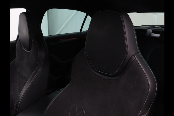 Škoda Superb 1.4 TSI iV Sportline | SOH 96% | 360 Camera | Adaptive cruise | Trekhaak | Achterbankverwarming | Canton Sound | Matrix LED | Alcantara | Stoelverwarming | Carplay | Navigatie | PHEV | Plug In