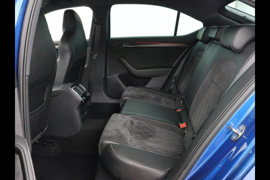 Škoda Superb 1.4 TSI iV Sportline | SOH 96% | 360 Camera | Adaptive cruise | Trekhaak | Achterbankverwarming | Canton Sound | Matrix LED | Alcantara | Stoelverwarming | Carplay | Navigatie | PHEV | Plug In