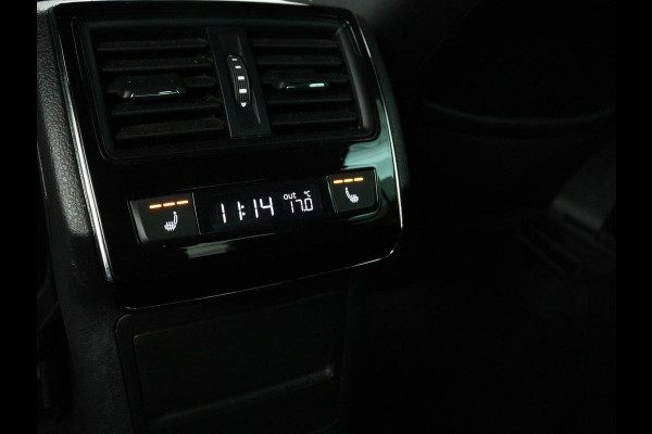 Škoda Superb 1.4 TSI iV Sportline | SOH 96% | 360 Camera | Adaptive cruise | Trekhaak | Achterbankverwarming | Canton Sound | Matrix LED | Alcantara | Stoelverwarming | Carplay | Navigatie | PHEV | Plug In
