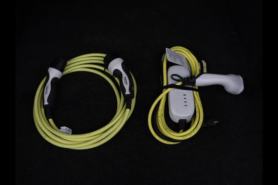 Škoda Superb 1.4 TSI iV Sportline | SOH 96% | 360 Camera | Adaptive cruise | Trekhaak | Achterbankverwarming | Canton Sound | Matrix LED | Alcantara | Stoelverwarming | Carplay | Navigatie | PHEV | Plug In