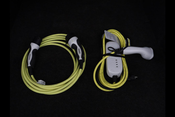 Škoda Superb 1.4 TSI iV Sportline | SOH 96% | 360 Camera | Adaptive cruise | Trekhaak | Achterbankverwarming | Canton Sound | Matrix LED | Alcantara | Stoelverwarming | Carplay | Navigatie | PHEV | Plug In