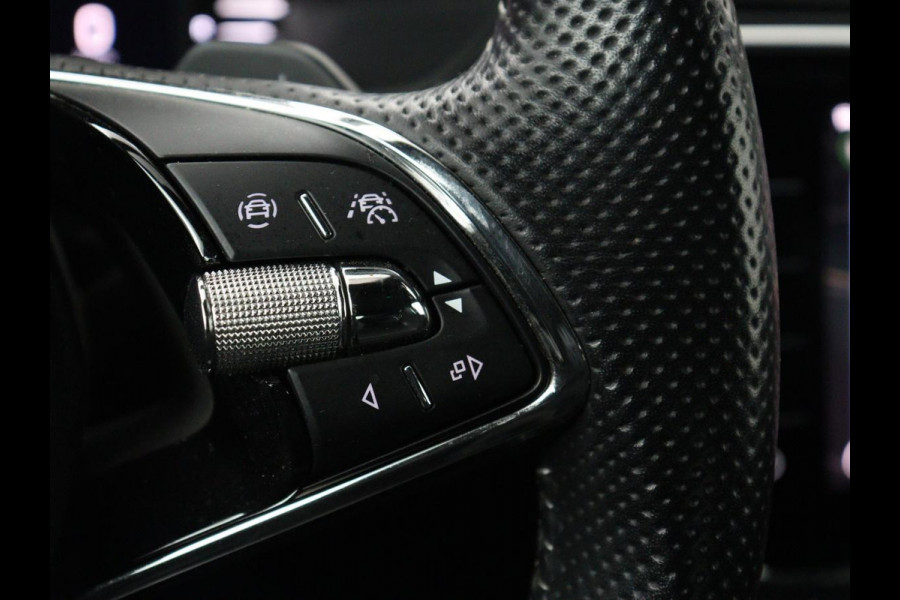 Škoda Superb 1.4 TSI iV Sportline | SOH 96% | 360 Camera | Adaptive cruise | Trekhaak | Achterbankverwarming | Canton Sound | Matrix LED | Alcantara | Stoelverwarming | Carplay | Navigatie | PHEV | Plug In