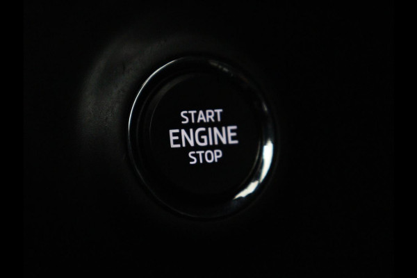 Škoda Superb 1.4 TSI iV Sportline | SOH 96% | 360 Camera | Adaptive cruise | Trekhaak | Achterbankverwarming | Canton Sound | Matrix LED | Alcantara | Stoelverwarming | Carplay | Navigatie | PHEV | Plug In