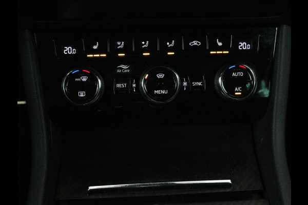 Škoda Superb 1.4 TSI iV Sportline | SOH 96% | 360 Camera | Adaptive cruise | Trekhaak | Achterbankverwarming | Canton Sound | Matrix LED | Alcantara | Stoelverwarming | Carplay | Navigatie | PHEV | Plug In