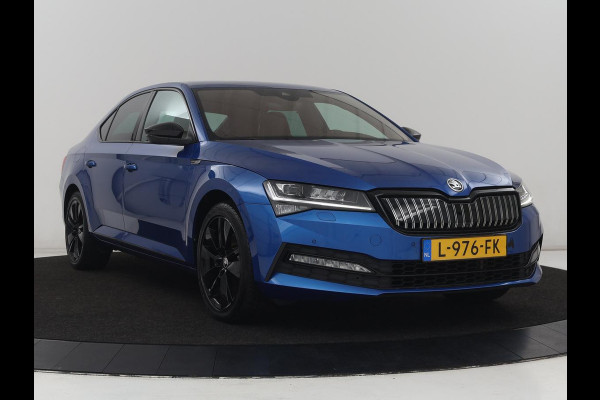 Škoda Superb 1.4 TSI iV Sportline | SOH 96% | 360 Camera | Adaptive cruise | Trekhaak | Achterbankverwarming | Canton Sound | Matrix LED | Alcantara | Stoelverwarming | Carplay | Navigatie | PHEV | Plug In