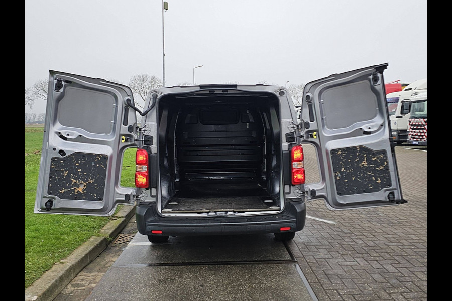 Fiat Scudo 2.0 MultiJet L3H1 Euro6 145Pk Airco Camera Pdc Facelift 3-Zits 1e Eigenaar!