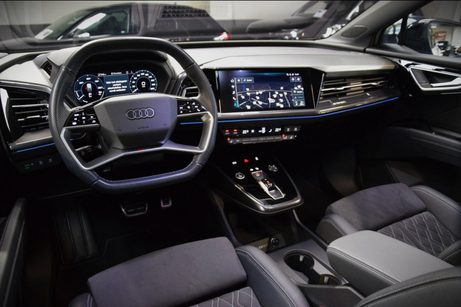 Audi Q4 e-tron 40 S edition 77 kWh Panoramadak|Navi|Head-UP|Sonos|21 Inch|RS-Seats|ACC|16500km!!!