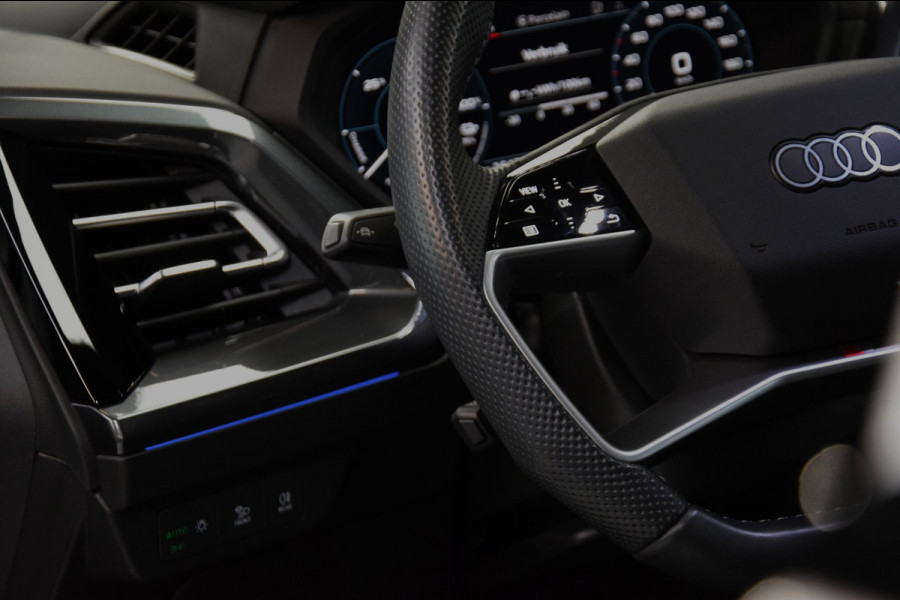 Audi Q4 e-tron 40 S edition 77 kWh Panoramadak|Navi|Head-UP|Sonos|21 Inch|RS-Seats|ACC|16500km!!!