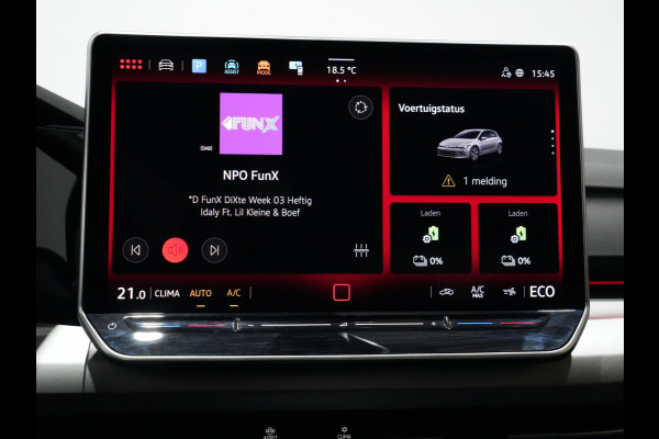 Volkswagen Golf 1.5 eHybrid 204pk Life Ed. | 18" Catania | Camera | App-Connect | Full-LED | ACC Demo JK