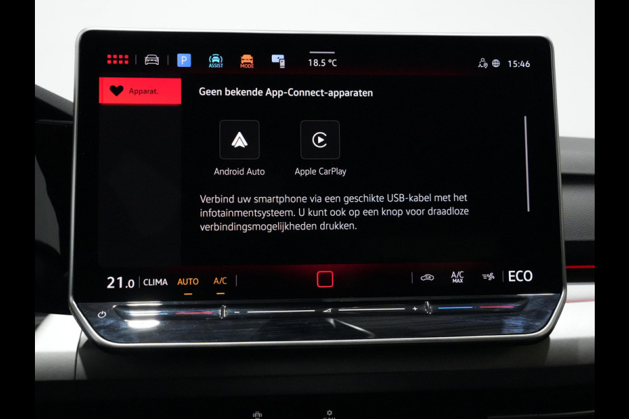 Volkswagen Golf 1.5 eHybrid 204pk Life Ed. | 18" Catania | Camera | App-Connect | Full-LED | ACC Demo JK