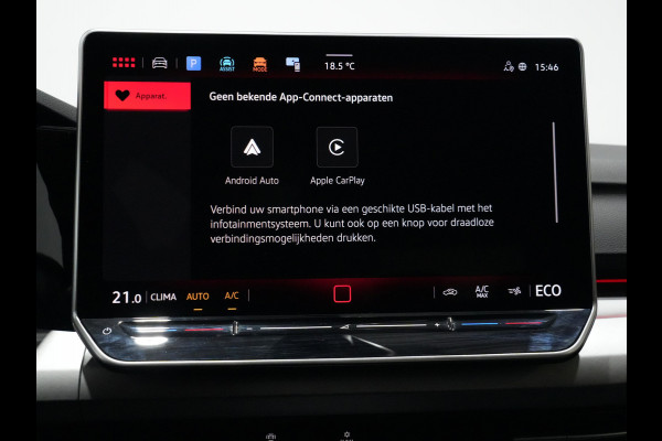 Volkswagen Golf 1.5 eHybrid 204pk Life Ed. | 18" Catania | Camera | App-Connect | Full-LED | ACC Demo JK